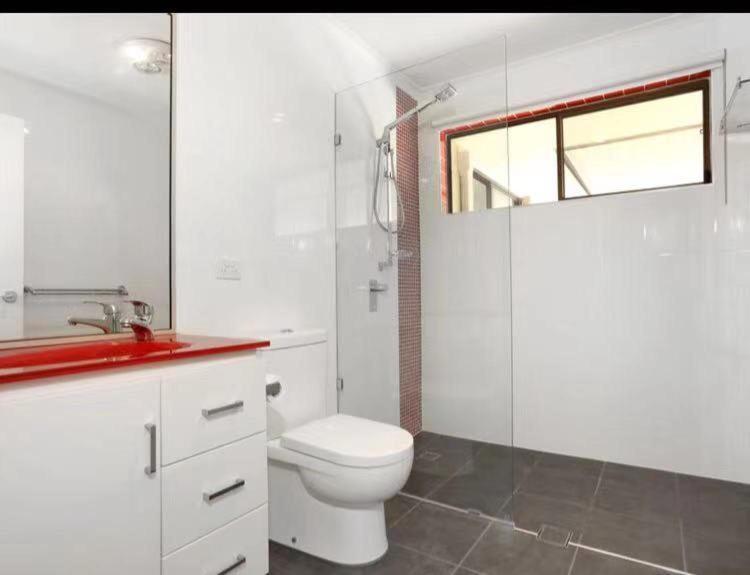 Away From Home- Homestay Gold Coast