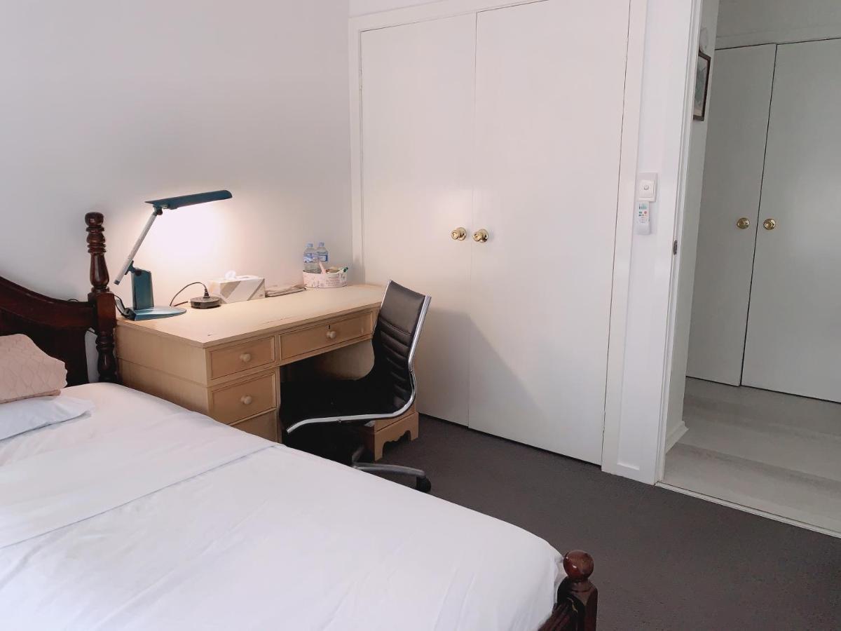 Homestay Away From Home- Gold Coast